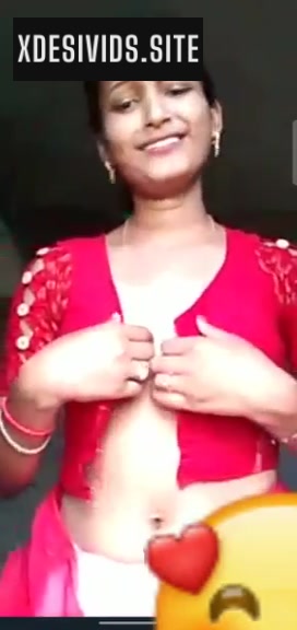 Girl Showing Her Boobs on Video Call to Her Boyfriend