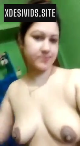 Muslim Bhabhi Stripping Naked and Showing Her Pussy