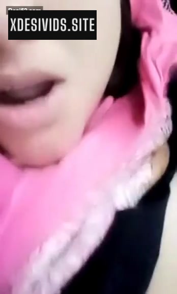 Bhabhi Showing Her Ass and Pussy