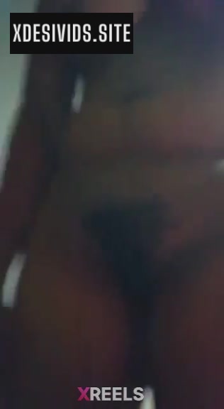 Bhabhi Stripping and Showing Herself
